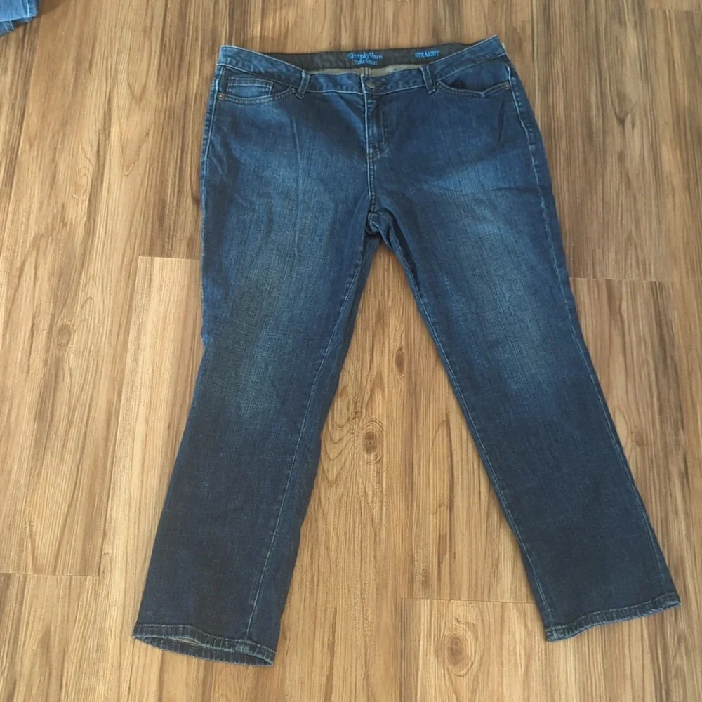 Simply Vera Dark Wash Straight Jeans, US‎ 14